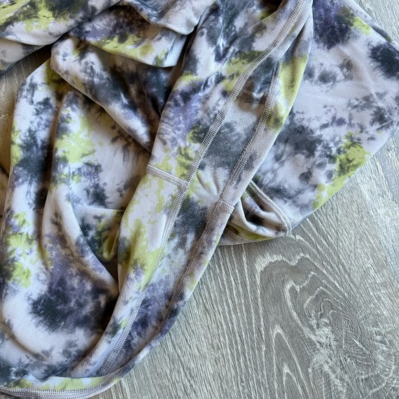 Lululemon Align Super-High-Rise Leggings - Picture 3 of 4